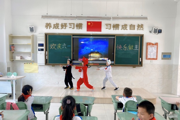 50af0824b6884f2cbe4d814c72263d10.Jpeg